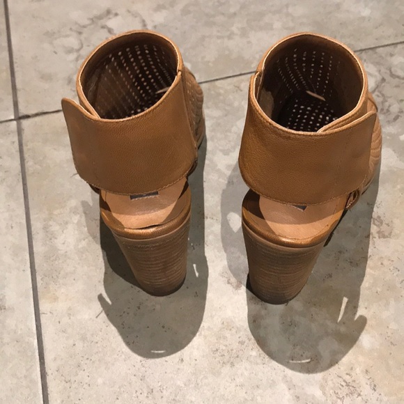 Steven Tan Perforated Suzy Heels 8 - Picture 3 of 5